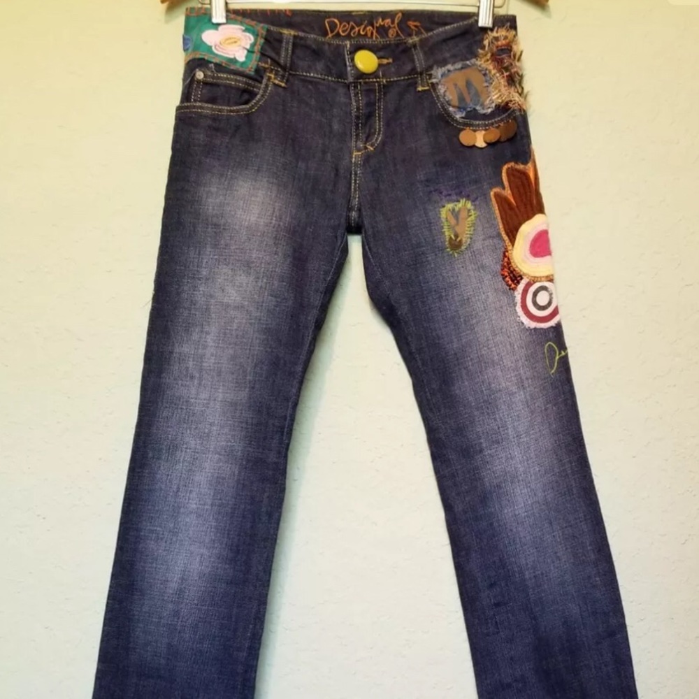 DESIGUAL distressed embroidered jeans EU size 36